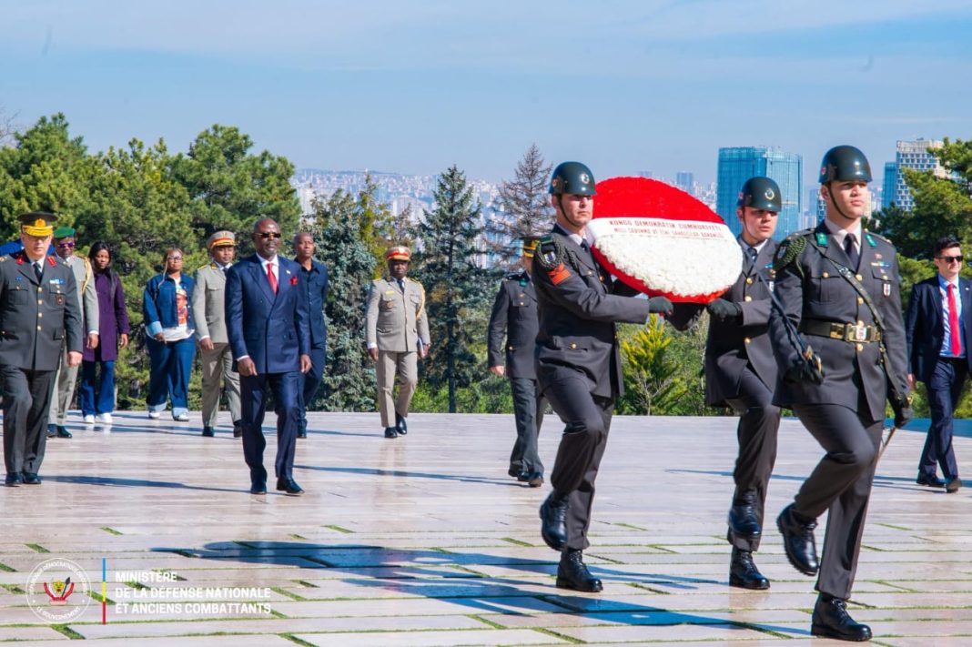 Kinshasa renforce sa coopération militaire pour moderniser les FARDC